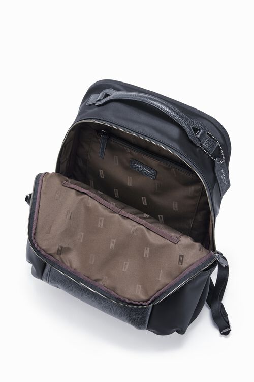 バックパック 15.6  hi-res | Hartmann