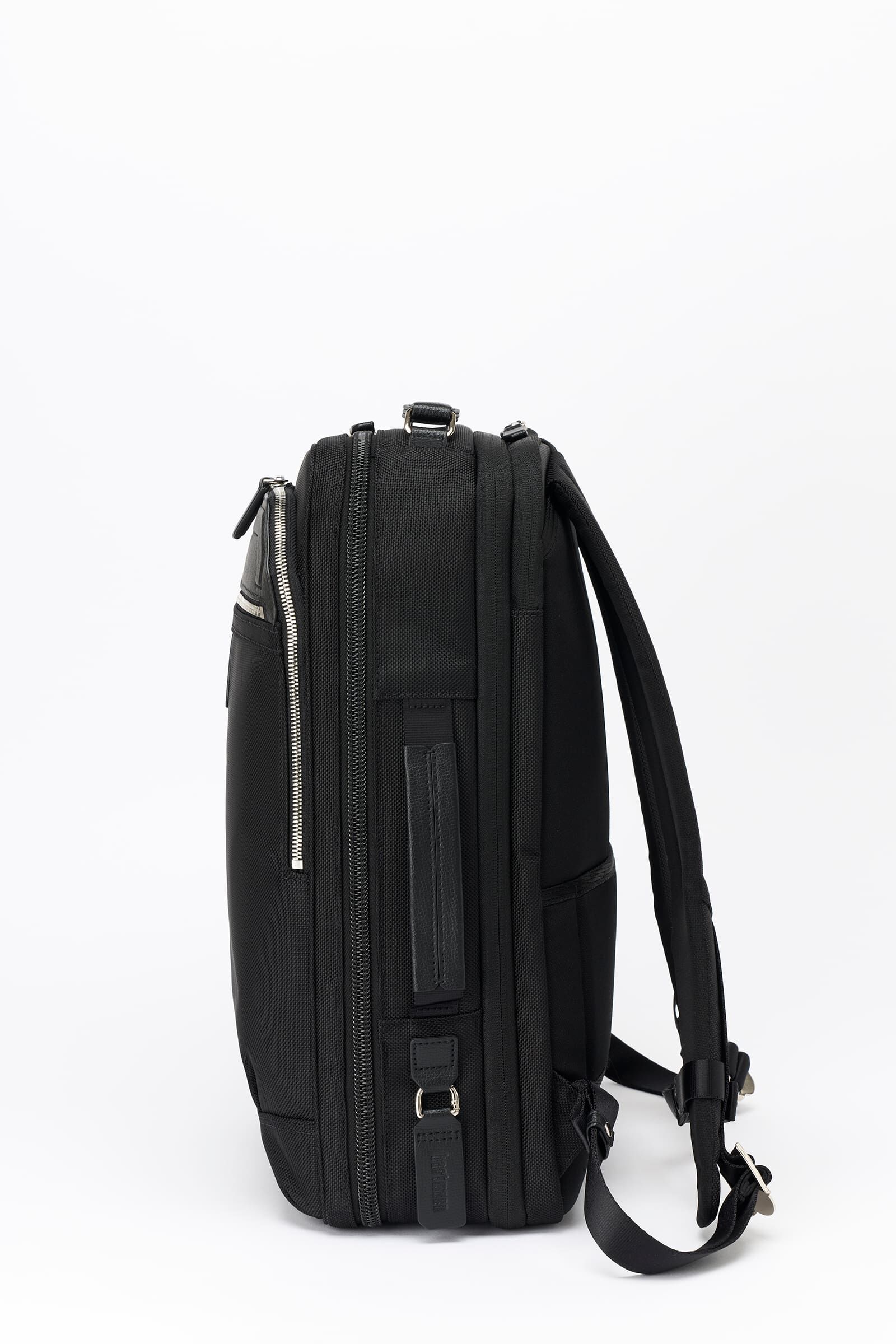 hartmann ビジネスバッグ スリムオーバーナイター ワンオーナー ほぼ新品 ハートマン インテンシティ オーバーナイターバックパック ブラック