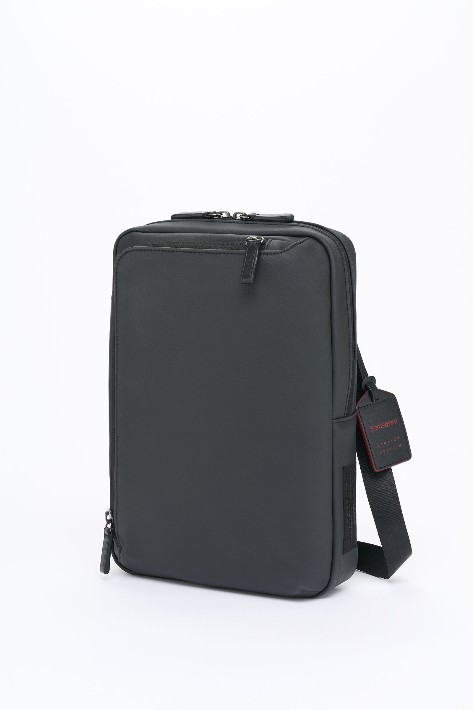 サブリム クロスボディ M QL ブラック ｜サムソナイト(Samsonite)公式オンラインストア