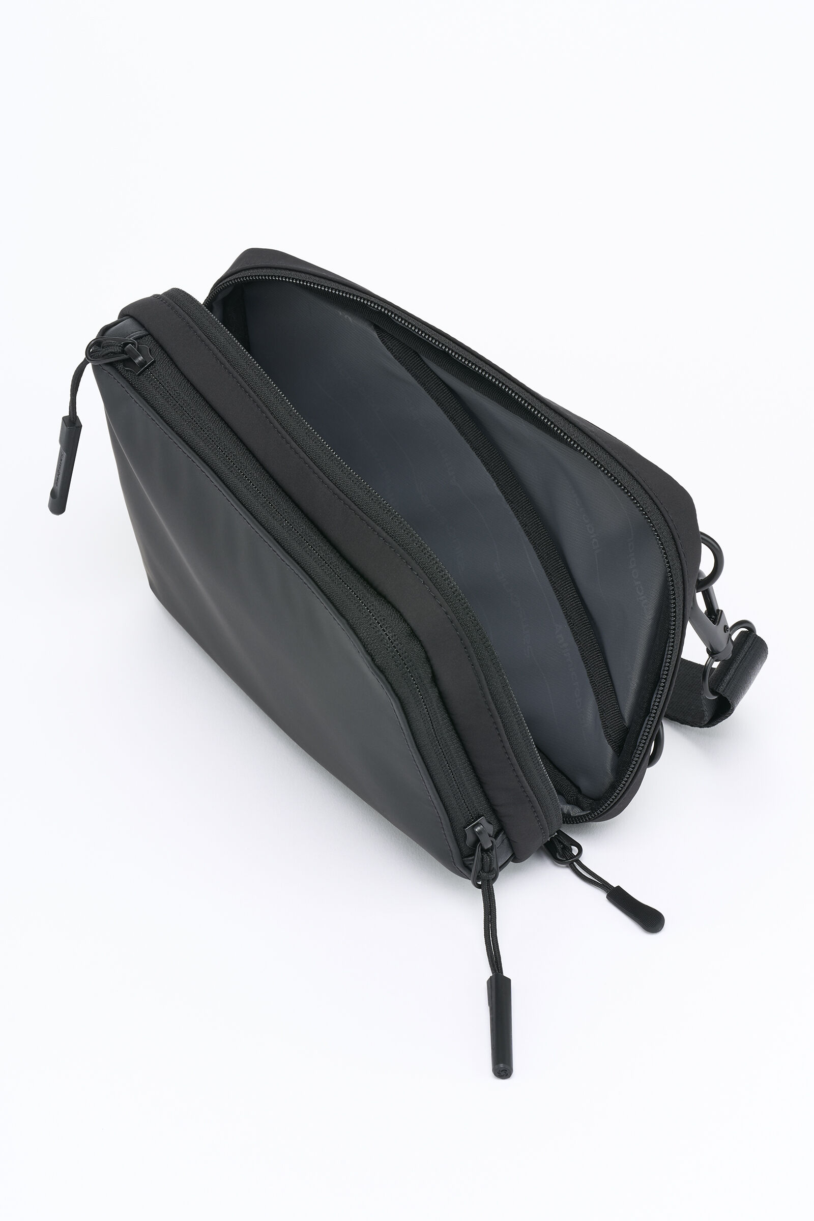 サブリム クロスボディ S ブラック |サムソナイト(Samsonite サブリム クロスボディ S ブラック |サムソナイト(Samsonite