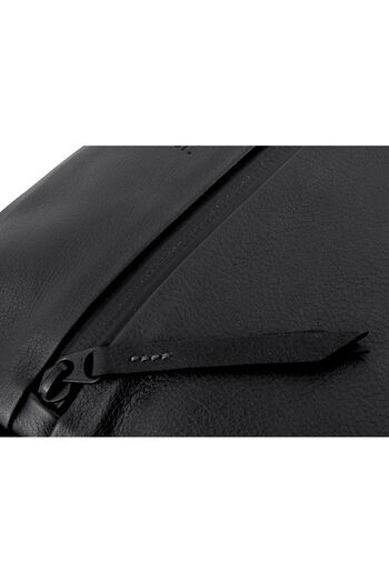 リーズ ホリゾンタルショルダー M