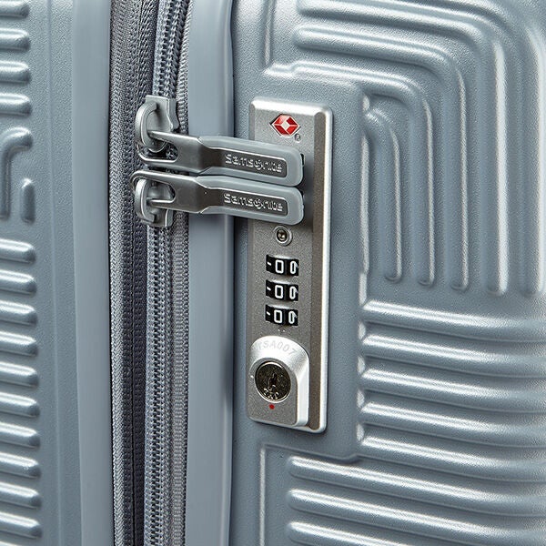 レクサ スピナー68 エキスパンダブル シルバー｜サムソナイト