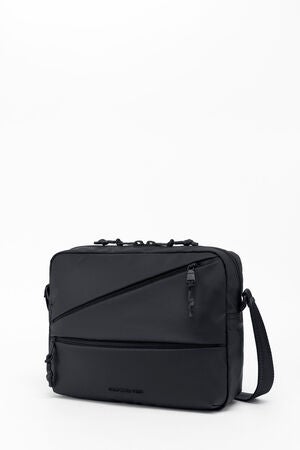 ゼットジップ クロスボディバッグ M