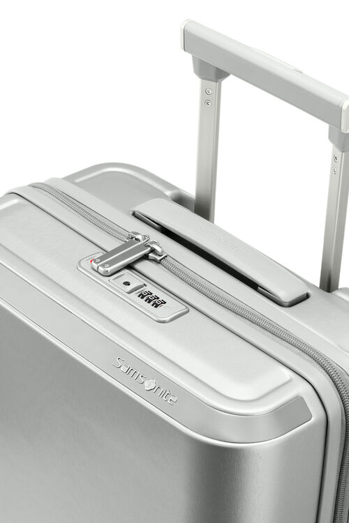 エヴォア Z スピナー55  hi-res | Samsonite