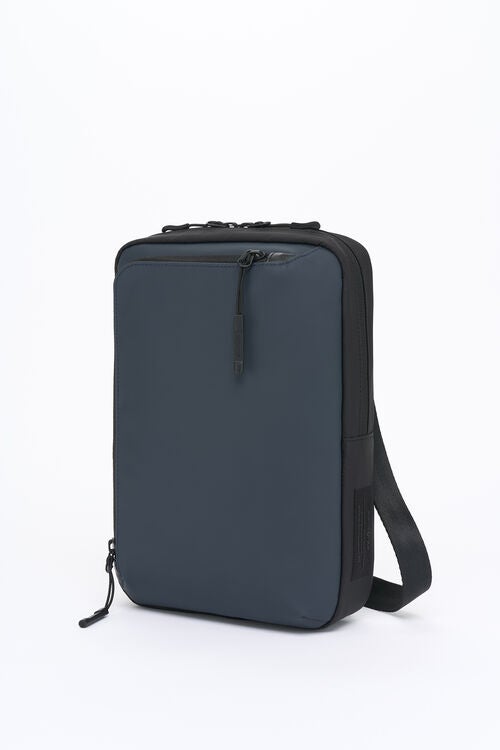 サブリム クロスボディ M