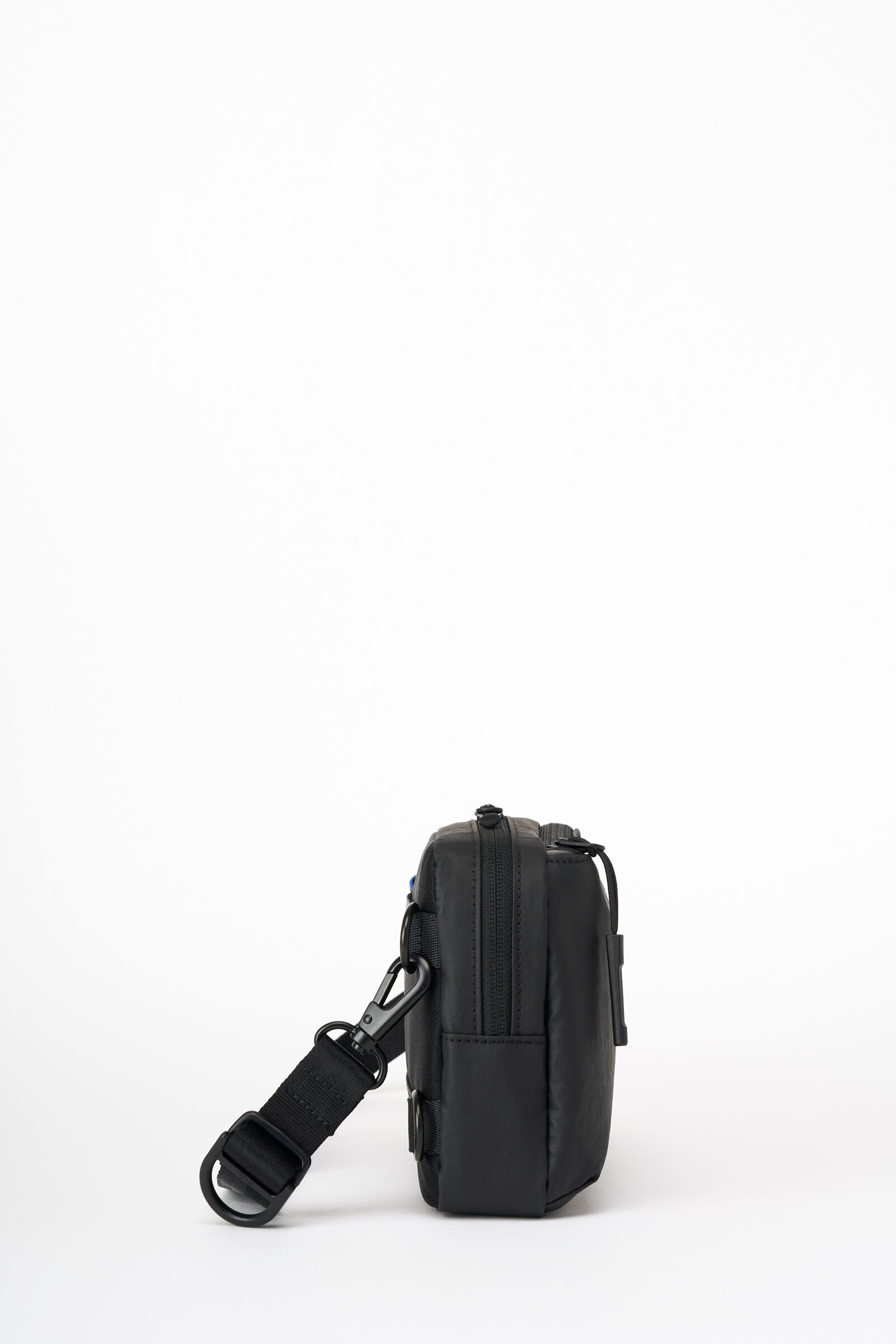 サブリム クロスボディ S 115 ブラック｜サムソナイト(Samsonite