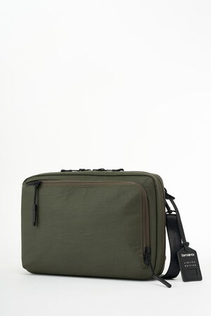 クロスボディ M G