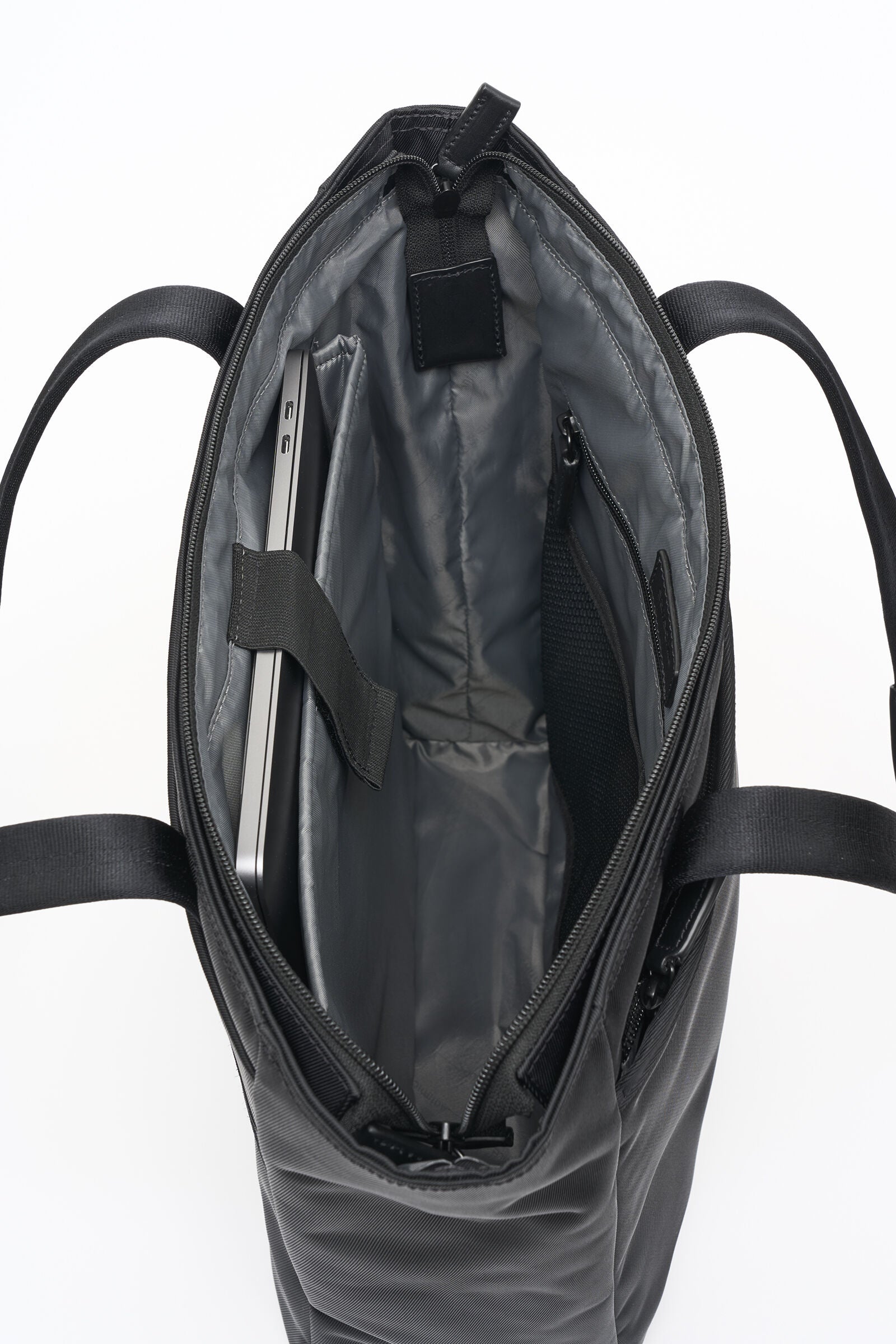 デボネア 5 トートバッグ ブラック｜サムソナイト(Samsonite)公式