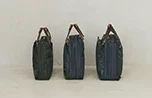Samsonite（サムソナイト）EPID4（エピッドフォー）、ブリーフケースのサイズバリエーション。ミニマルから日常使い、出張などに対応する3サイズ展開。