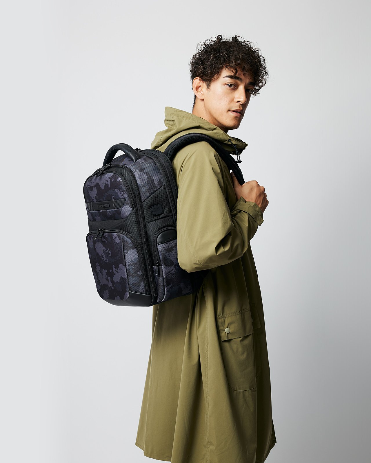 PRO-DLX6 - Backpack 15.6 3V EXP