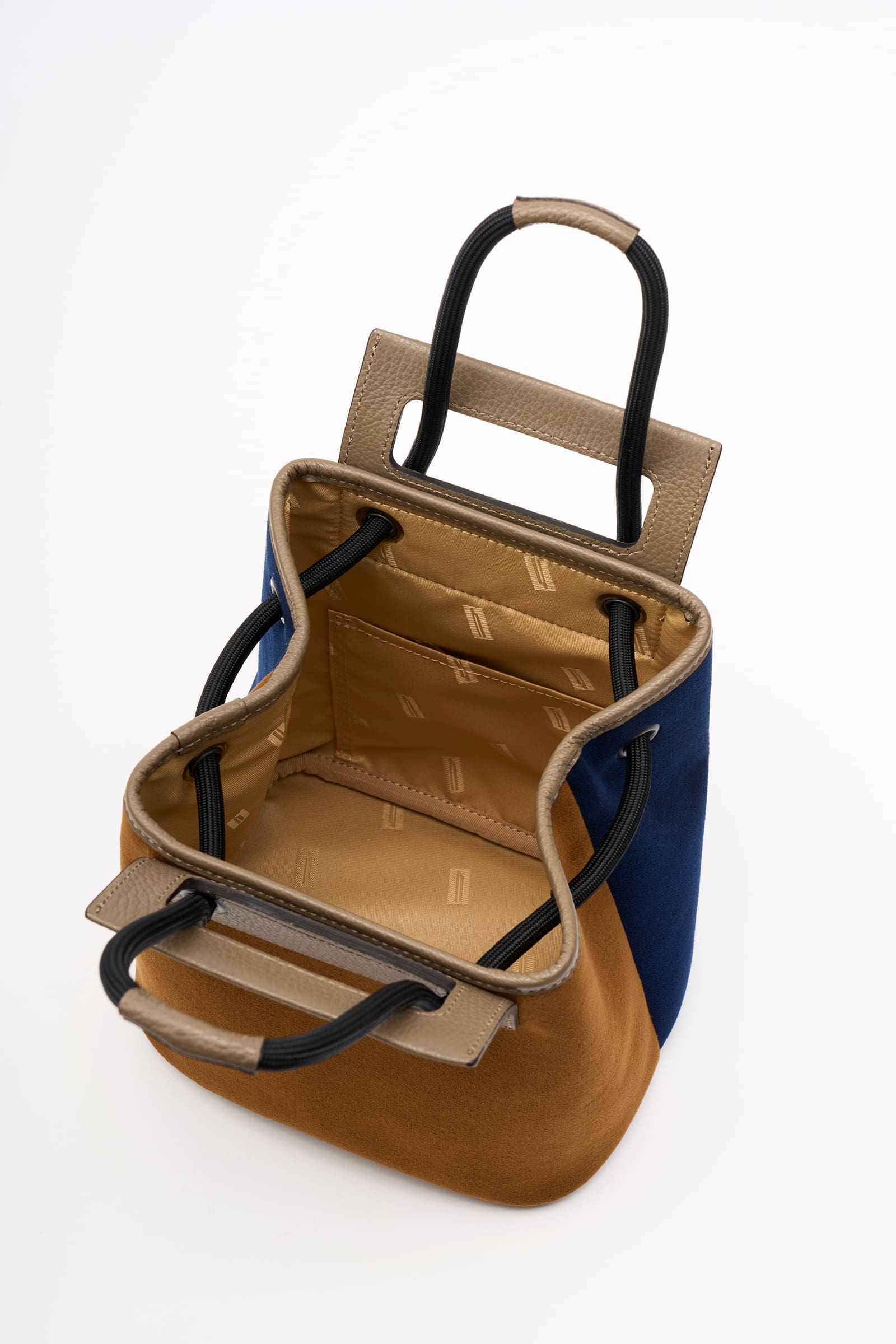 スエードぺブル ボンサック  detail | Hartmann