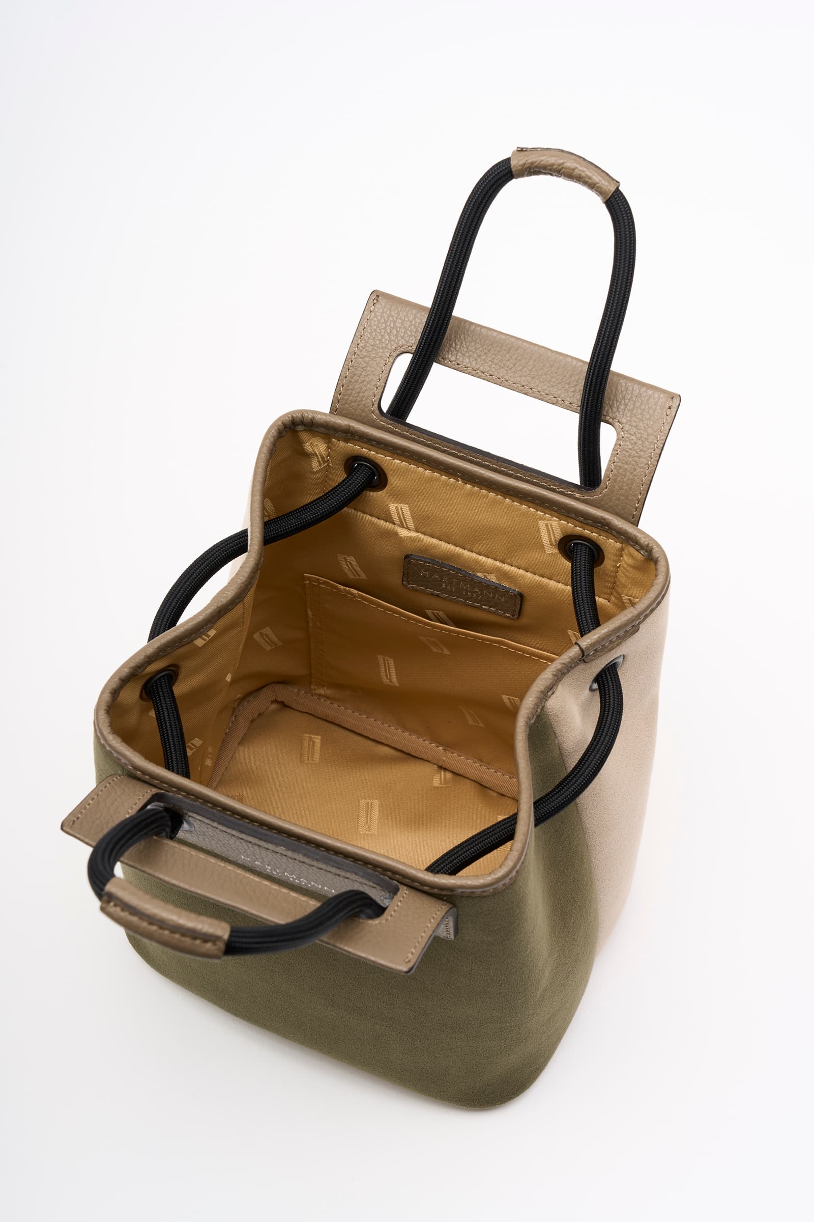 スエードぺブル ボンサック  detail | Hartmann