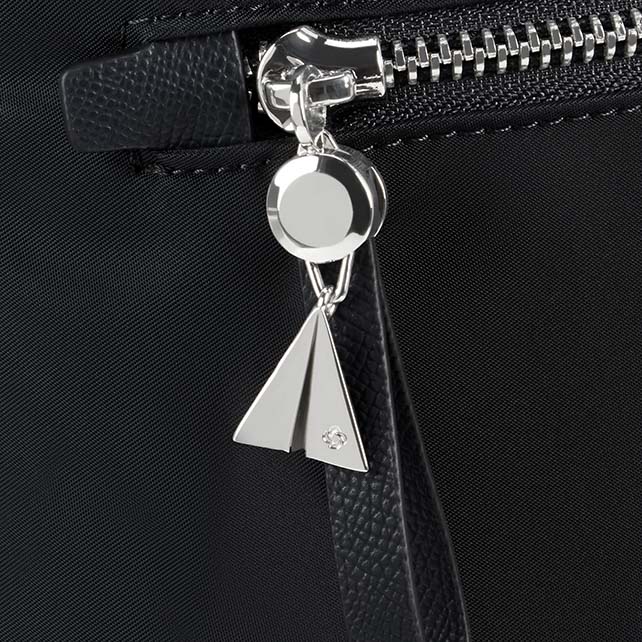 カリッサ エヴォ スリムバックパック 14