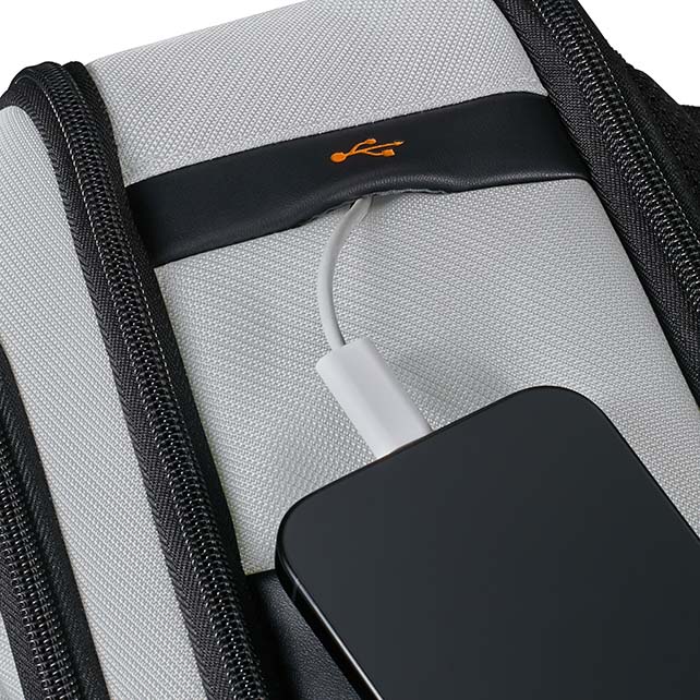 エヴォサイト バックパック 15.6