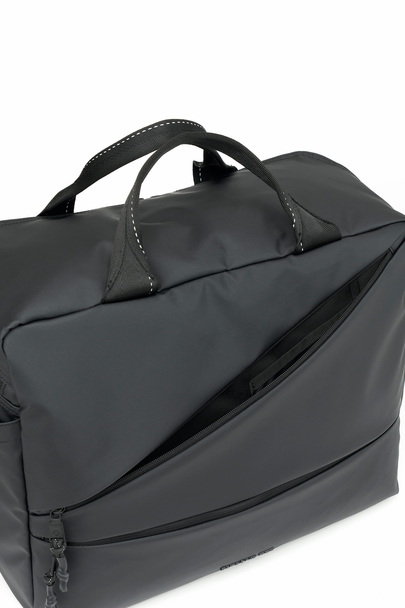 ダッフルバッグ