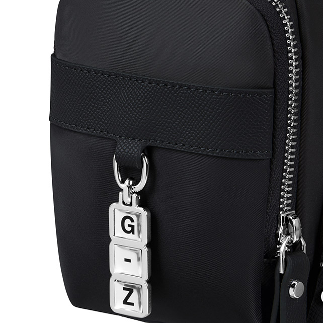 カリッサ エヴォ ショルダーバッグマルチポケット