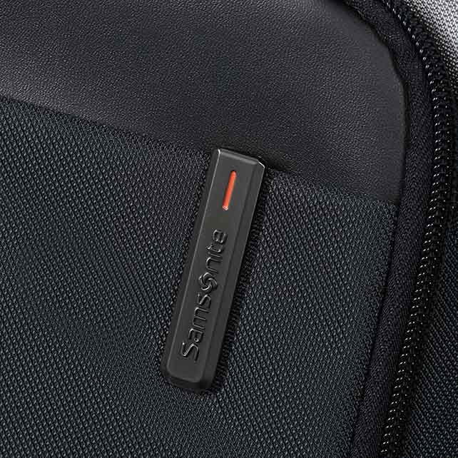 エヴォサイト バックパック 15.6