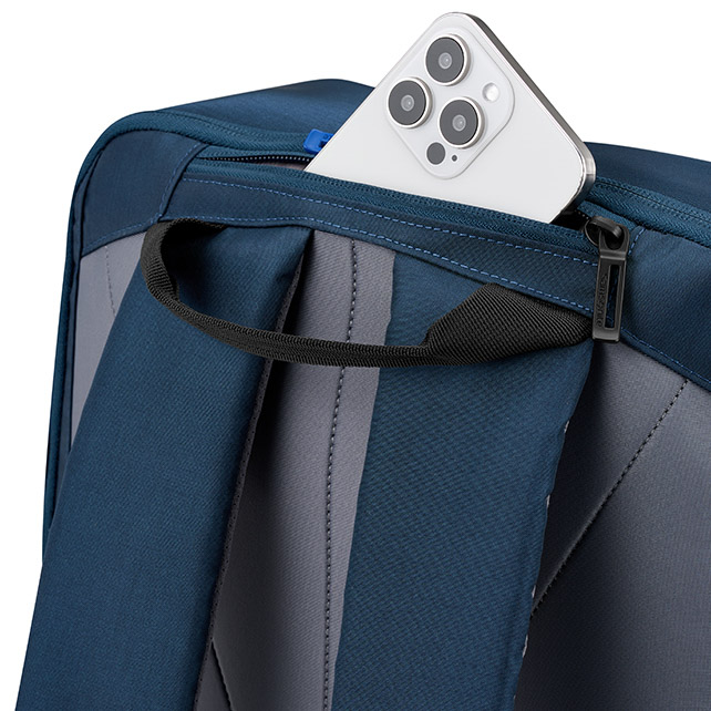 ライトバックパック 15.6