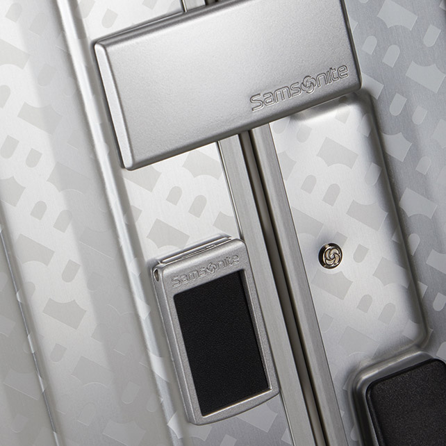 BOSS | Samsonite スピナー55