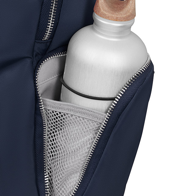 カリッサ エヴォ ラウンドバックパック 15.6