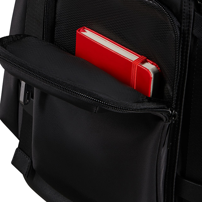 リライオン バックパック M 15.6 フラップ