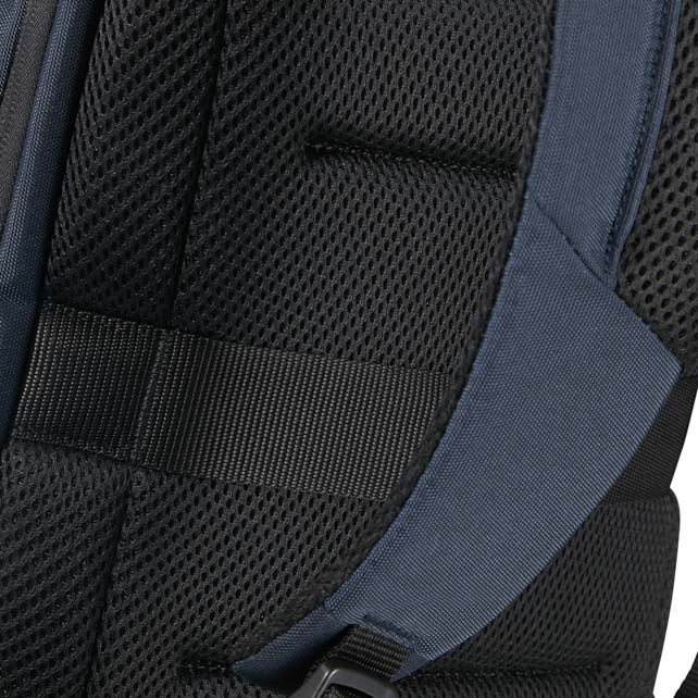 ガーディット 3.0 ラップトップバックパック M 15.6