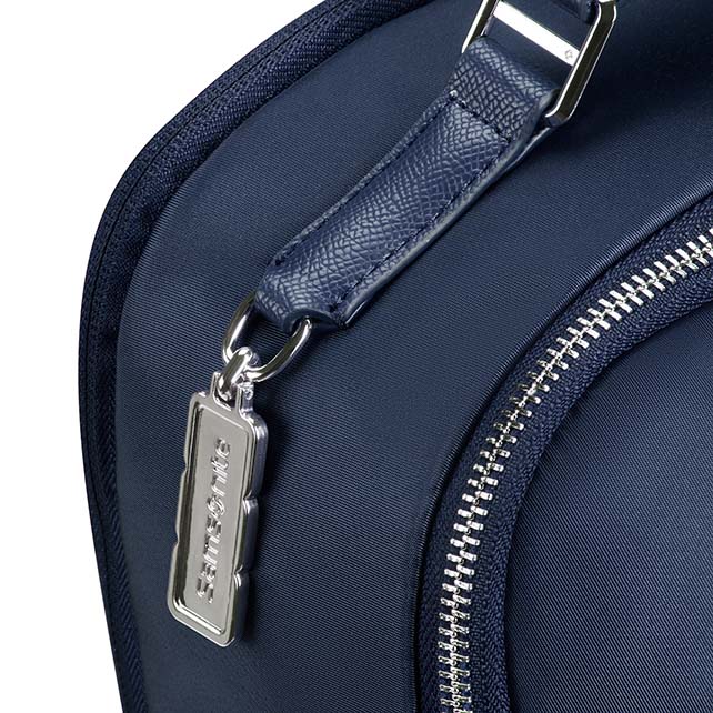 カリッサ エヴォ ラウンドバックパック 15.6