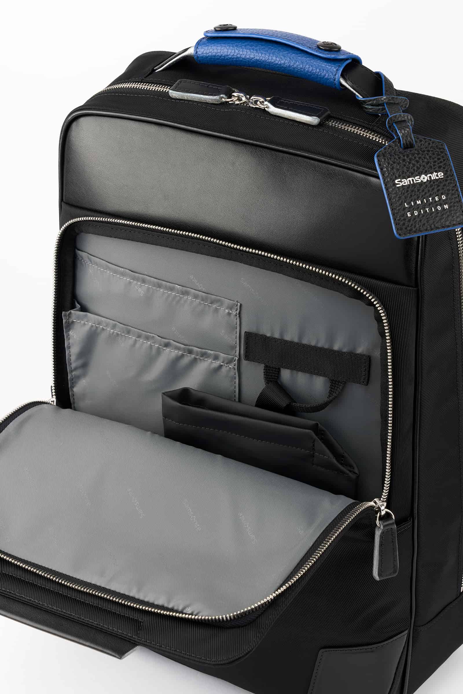 エピッド 4 バックパック M エキスパンダブル ブルーハンドル